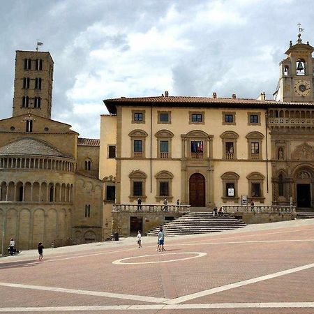 Ferienwohnung La Casina Di Ivonne Arezzo Centro Exterior foto